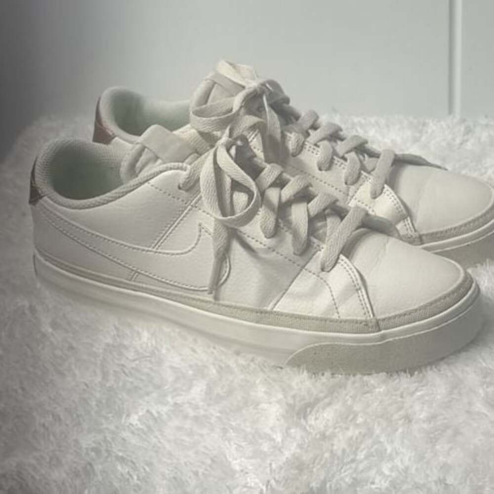 Womens Nike Court Legacy NN in Phantom Womens